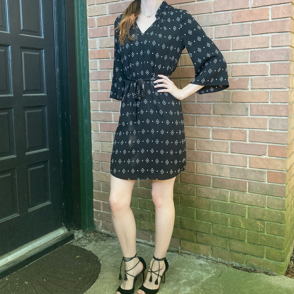 WHBM Geometric Bell-Sleeve Dress Size 00P